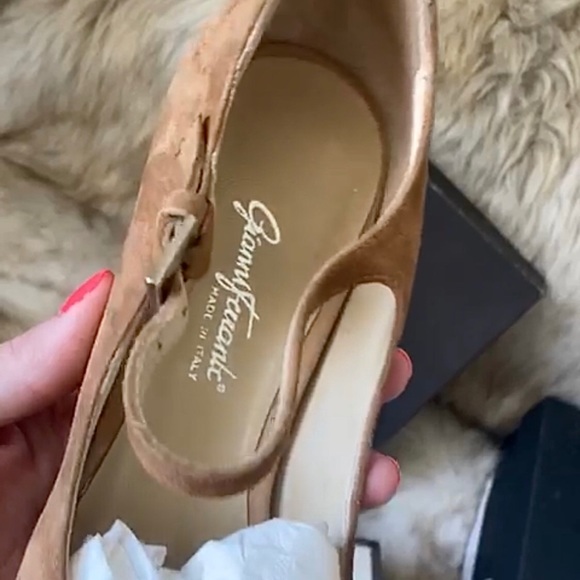 🌴Gianni Ferrante🌴 Suede Platform Pumps - Picture 12 of 13